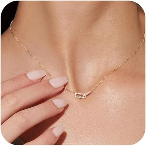 Gold Pendant Necklace for Women, Dainty Diamond Necklaces for Women Simple 14K Gold Plated Paperclip Choker Necklaces Cute Minimalist Open Oval Necklaces Gold Jewelry for Women...